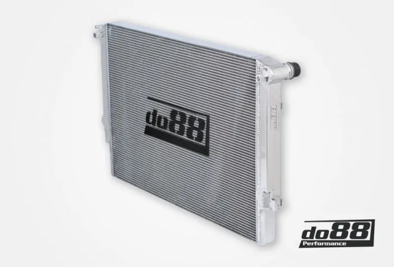 Do88 Audi/Seat/Skoda/Volkswagen 1.8T/2.0T (Mqb) Radiator 1