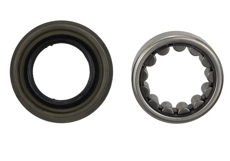 Ford Racing 8.8In Axle Bearing And Seal Kit 2