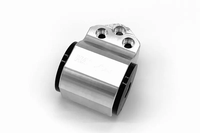 Performance Left Hand Mount For 94-01 Integra With 3 Bolt Extreme (88A) Urethane 1