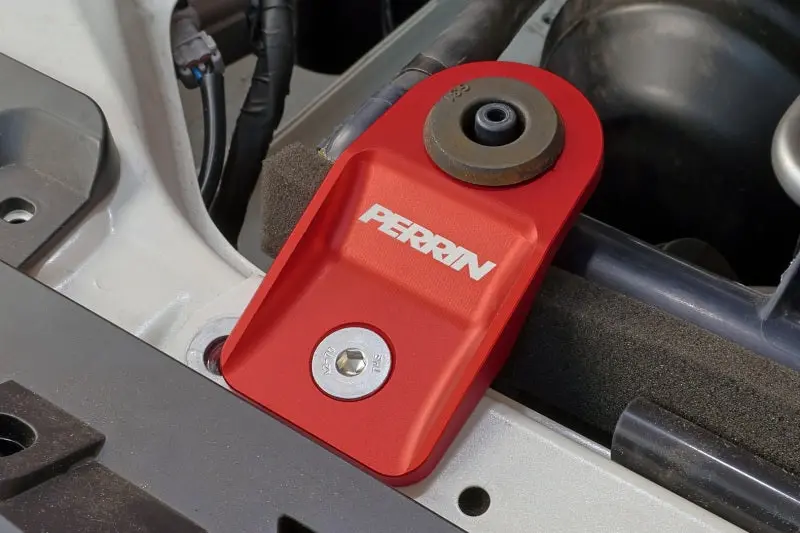 Perrin 08-14 Subaru Wrx/Sti / 08-11 Impreza / 08-10 Outback Upper Radiator Bracket Set - Red 2