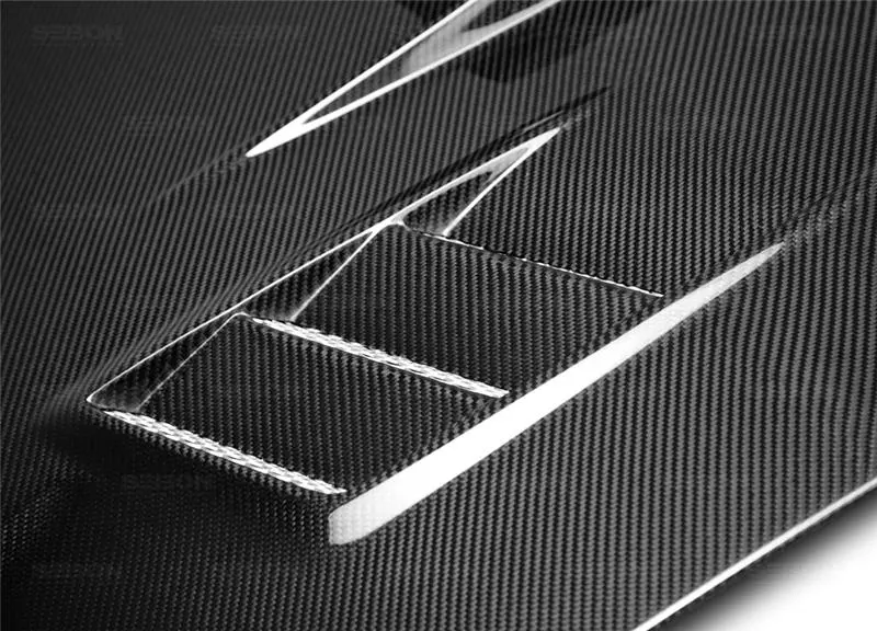 Seibon 04-05 Subaru Wrx/Sti Cwii Carbon Fiber Hood 1
