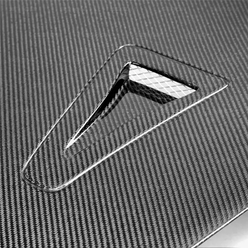 Seibon 11-14 Nissan Juke Gtr Style Carbon Fiber Hood 2