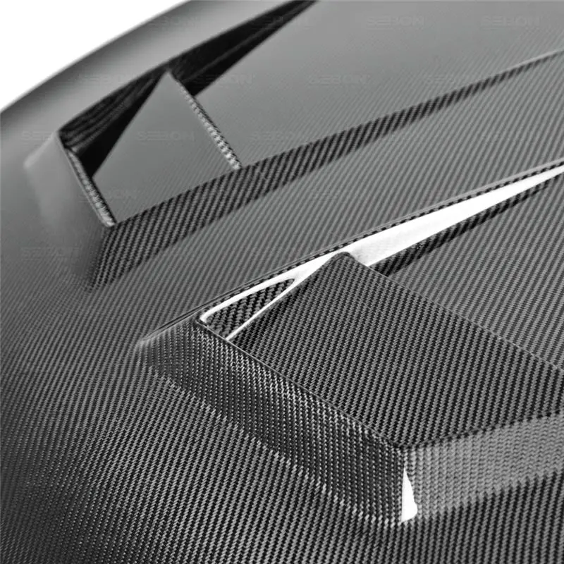 Seibon 15-20 Volkswagen Golf Mk7 Dv-Style Carbon Fiber Hood 1