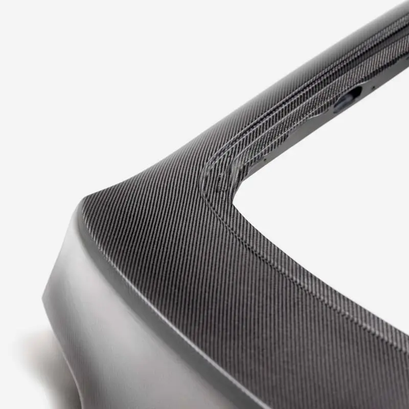Seibon 2023 Acura Integra Oem-Style Carbon Fiber Trunk 1